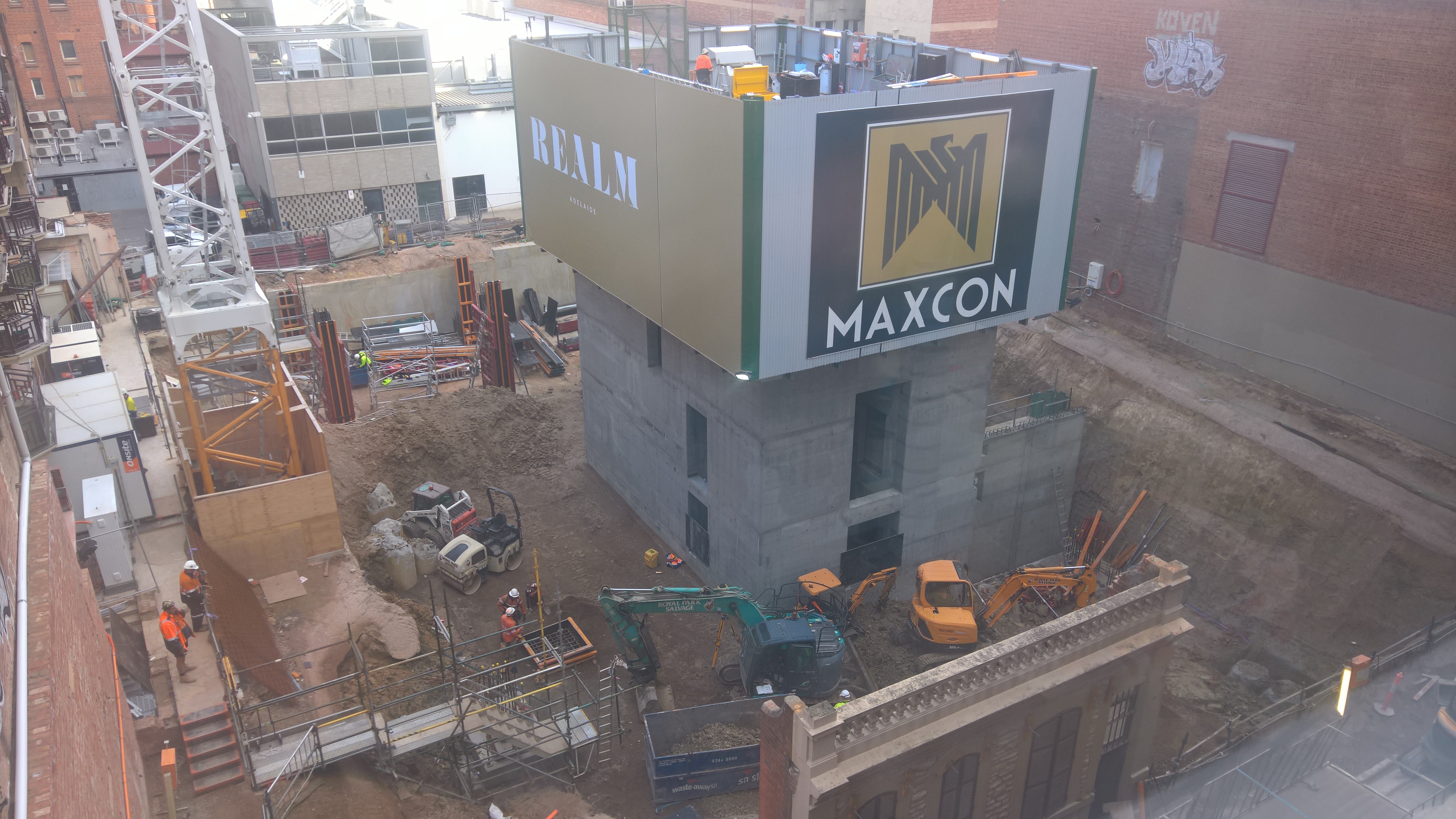 Construction19.jpg