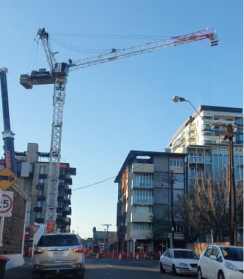 20210821_Flinders st crane.jpg